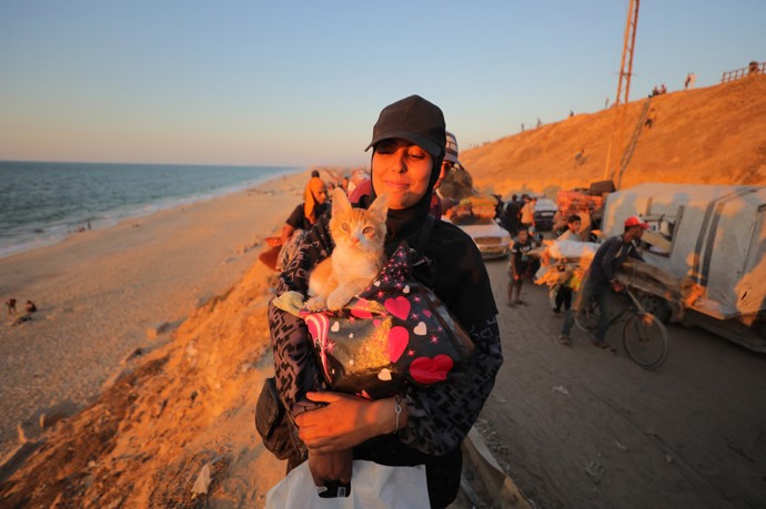 Z města Gaza se evakuovaly tisíce lidí. 