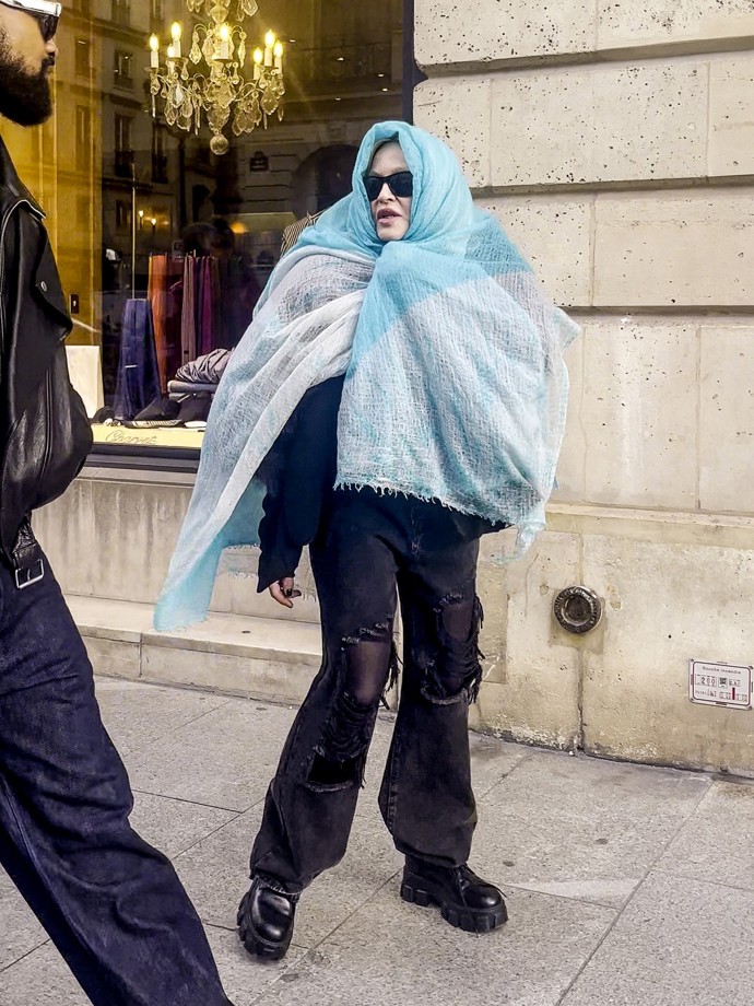 Madonna byla k nepřehlédnutí.