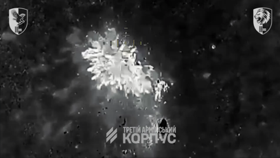 FOTO: Ruští vojáci používají na bojišti nekonvenční maskovací techniky.