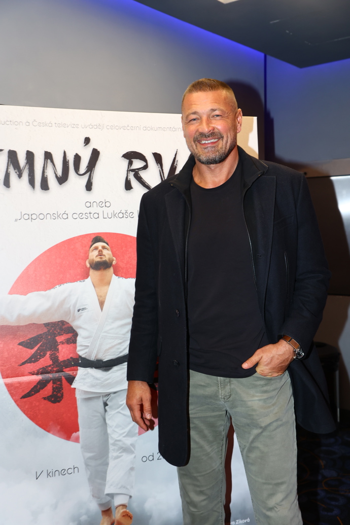 Petr Jákl rozdával úsměvy.