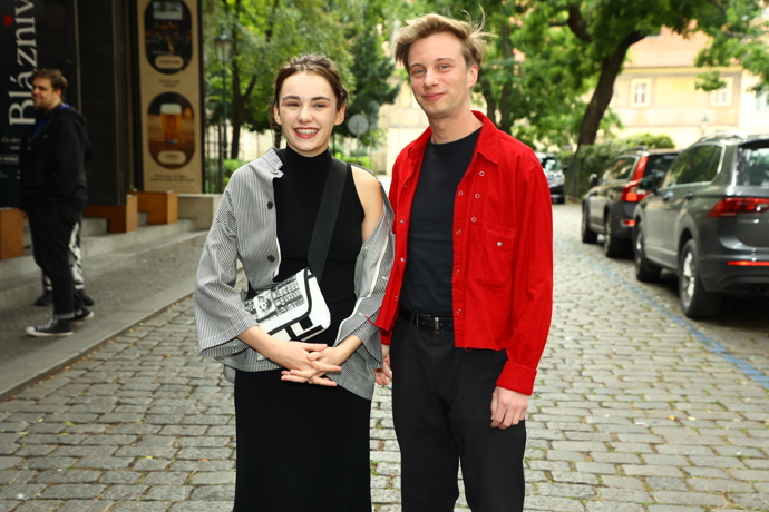 Marie Anna působí na první pohled křehce a stydlivě, ale zdání klame. 