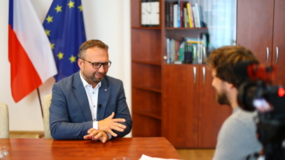 FOTO: Marian Jurečka během rozhovoru pro eXtra.cz.