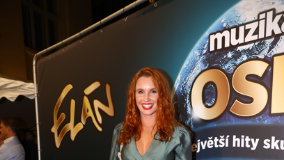 FOTO: Denisa Nesvačilová zavítala na premiéru.