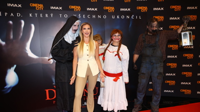 FOTO: Sabina Pšádová na premiéře V zajetí démonů.
