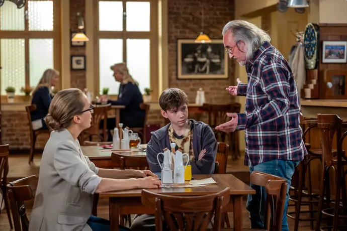 Co se bude dít v seriálu Ulice v týdnu od 29. září 2025. Podívejte se s námi. 