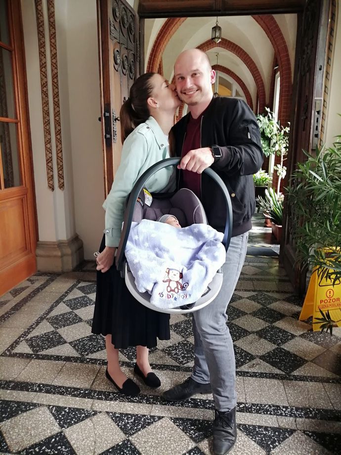 Michaela Pokorná si během léčby sála na dno sil. Nejvíce ji srazily na kolena noci, které musela trávit na onkologickém oddělení před brachyterapií. Synka tak vídala méně, než by si přála.