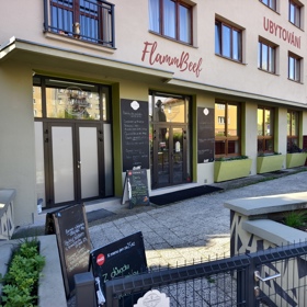 Bistro FlammBeef funguje dál tak, jako by je Zdeněk Pohlreich nikdy nenavštívil.