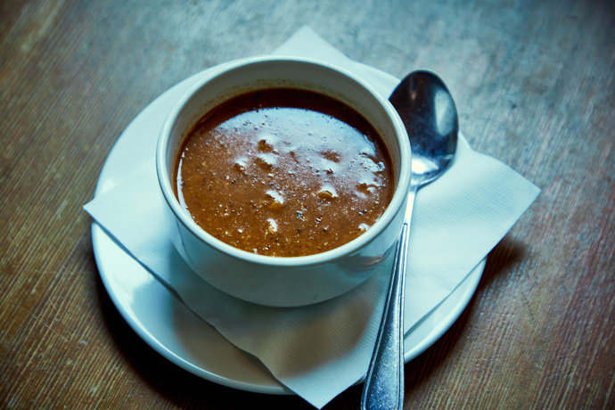 Dršťková polévka.