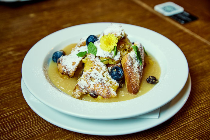 Císařský trhanec s jablečným pyré jako dezert. Stojí 129 korun. 