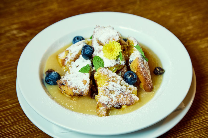 Císařský trhanec s jablečným pyré byl perfektní sladkou tečkou.