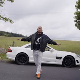 Martin Kocián natočil klip s Janou Vopěnkovou.
