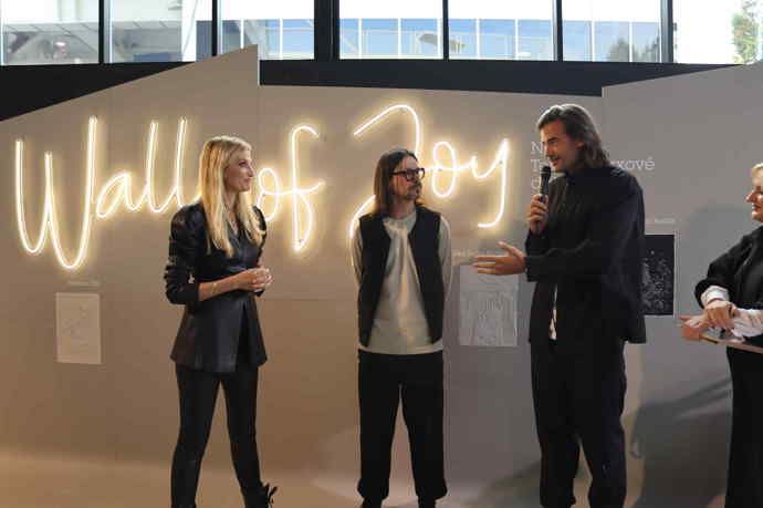 Mezi jednu z nich patřilo právě slavnostní otevření Wall Of Joy. 