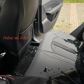 Andrea Bezděková byla okradena.