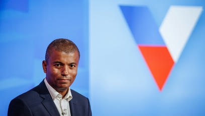 FOTO: Rey Koranteng moderoval předvolební debatu.