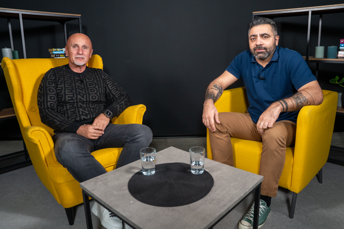 Richard Chlad v pořadu eXtra Host. 