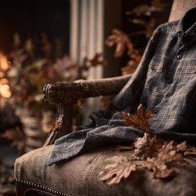 Tři způsoby, jak nosit flanel na podzim – inspirováno Jeremym Allenem Whitem v roli Bruce Springsteena 