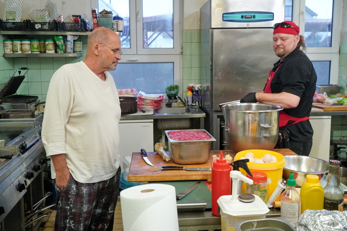 Michal a Zdeněk Pohlreich při natáčení.