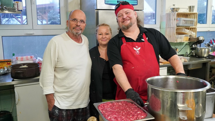 Zdeněk Pohlreich se Zuzanou a Michalem z restaurace U třech kytar.