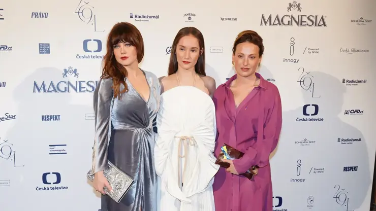 Jenovéfa Boková, Eliška Křenková a Anna Fialová na Českých lvech.