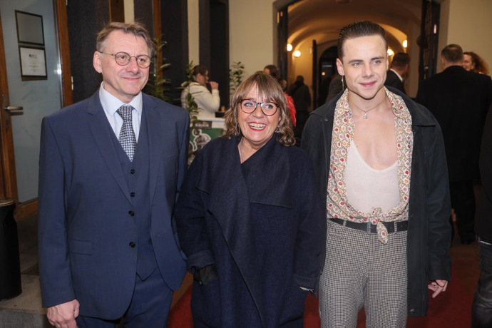 Zatímco hercovi rodiče sází spíš na klasiku, Antonín Holub má blízko k módní extravaganci.