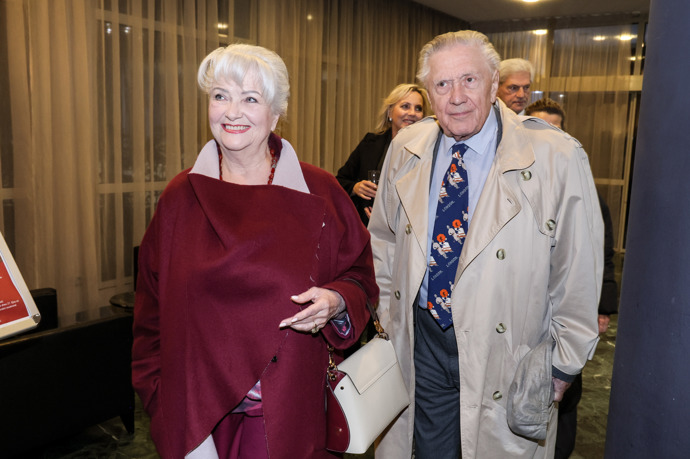 Herečka Carmen Mayerová a se svým manželem, hercem Petrem Kostkou. 