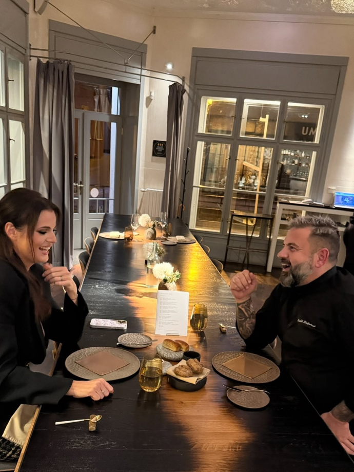 Radek Kašpárek a Ornella Koktová při společné večeři. 