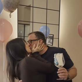 Yenifer Cao a Samuel Jaško čekají chlapečka. 