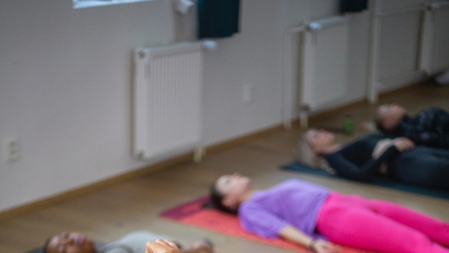 FOTO: Mariam Camara během vedené meditace.