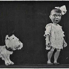 Možná nejstarší fotka Máničky a Žeryka. Mánička je loutka, která postupem času prošla nejvíce proměnami.