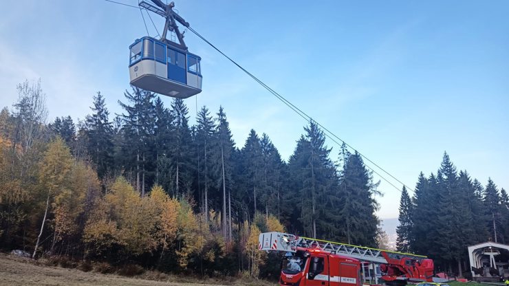 Tragický pád lanovky na Ještěd otřásl Českem. Tresty ale stále nepadly
