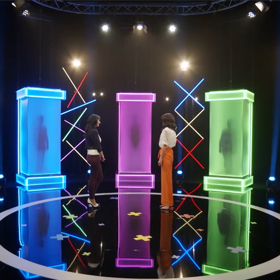 Kamila a Monika Timková ve studiu.