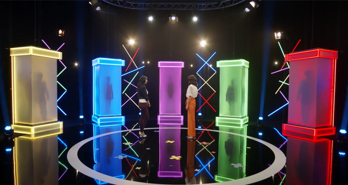 Kamila a Monika Timková ve studiu.