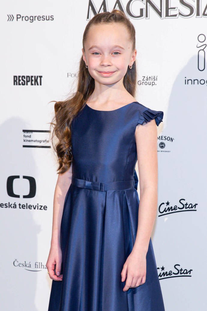 Dětská herečka už se objevila také na předávání cen Český lev. 