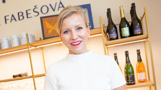 Cukrářka Iveta Fabešová má trik na drobné poranění při pečení: Poradila mi ho maminka