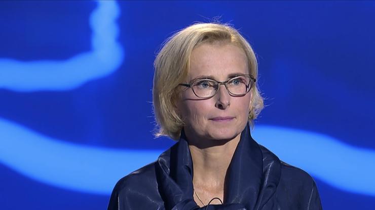 Kateřina Konečná chce zkrátit rozpočet institutu, který zkoumá zločiny jejích komunistických předchůdců.