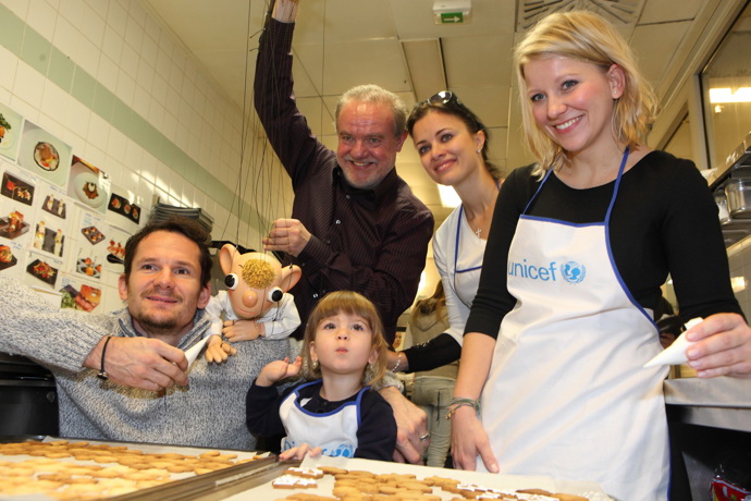 V minulosti se Fabešová zapojila do charitativní akce na podporu UNICEF. 