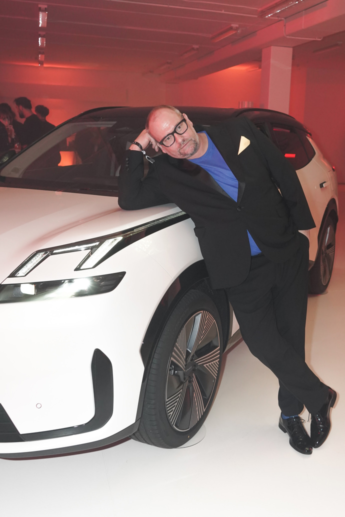 Marek Taclík na otevření nového showroomu Cardion Cars.