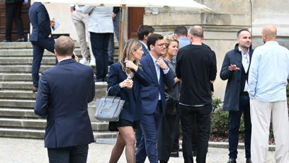FOTO: Jan Fischer mladší s doprovodem na akci Forbesu.
