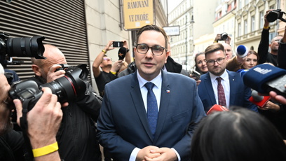 FOTO: Jan Lipavský a jeho příchod do štábu SPOLU.