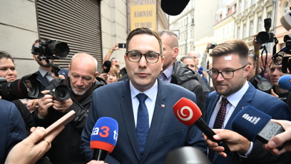 FOTO: Jan Lipavský a jeho příchod do štábu SPOLU.