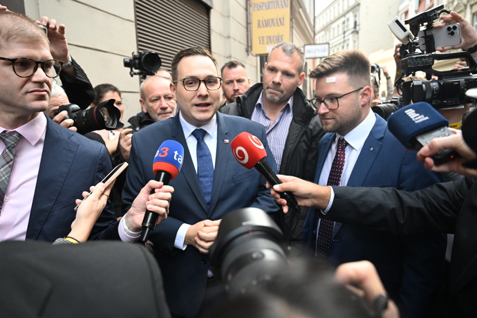Jan Lipavský se proti Macinkovi ostře ohradil. 