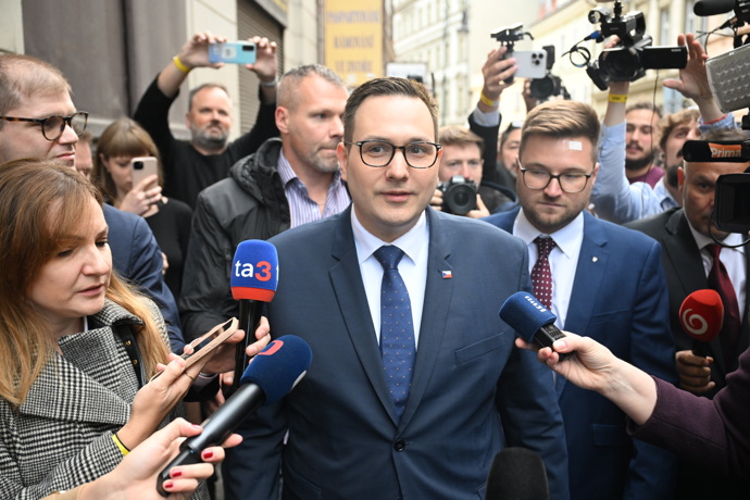 Jan Lipavský se nedržel zpátky. 