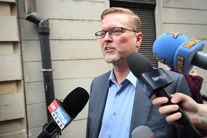 Pavel Bělobrádek ve štábu SPOLU.