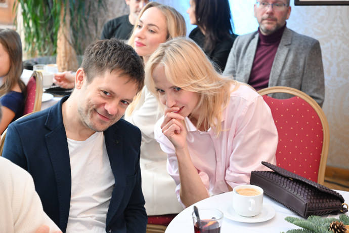 Herečtí kolegové si šeptali.