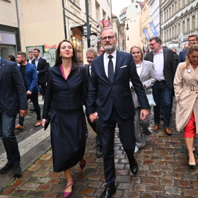 Petr Fiala jde do štábu koalice SPOLU.