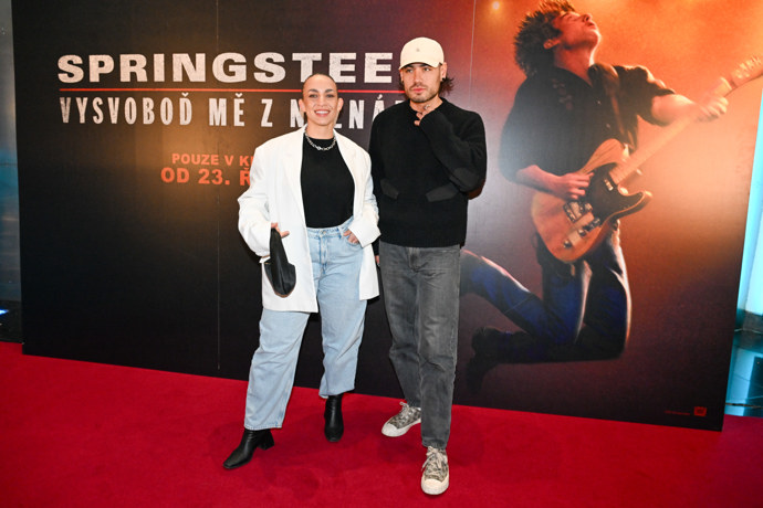 Samantha s Rennem Dangem.