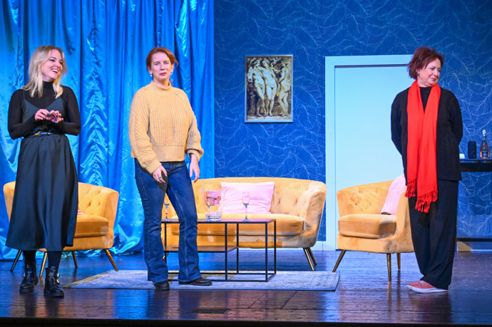 Záběr z představení 3 ženy.