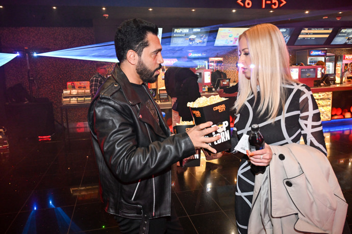 Jack Hamid s partnerkou. 