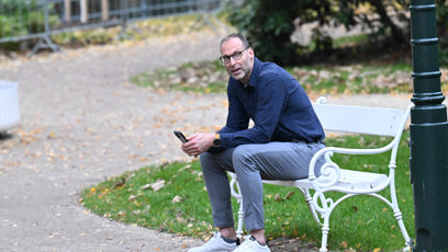 FOTO: Vypadal, jako by ho přítomnost davu spíš unavovala.