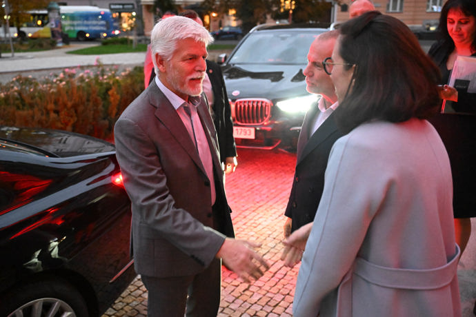 Petr Pavel ve Varech.